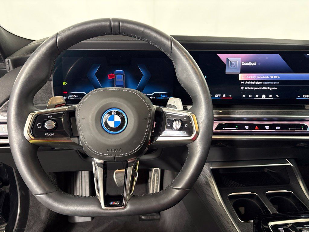 Certified 2025 BMW 750e xDrive AWD/4WD image 19