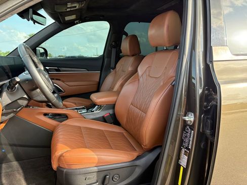 Certified 2025 Kia Telluride SX Prestige X-Pro AWD/4WD image 11