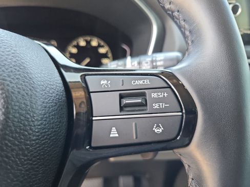 Used 2023 Honda Pilot Touring image 24