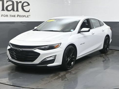 Used 2024 Chevrolet Malibu LT w/ Sport Edition FWD image 32