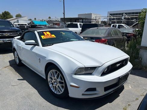 Used 2014 Ford Mustang Premium w/ Equipment Group 202A RWD image 29