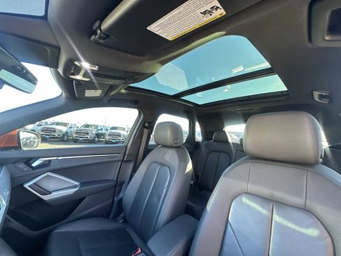 Used 2021 Audi Q3 2.0T Premium image 16