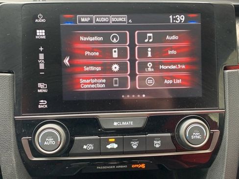 Used 2018 Honda Civic Type R image 11