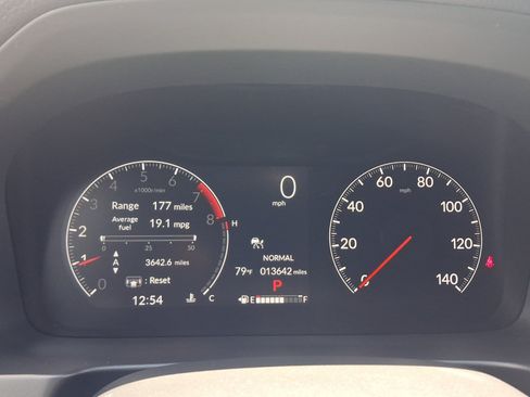 Used 2025 Honda Ridgeline Black Edition image 15
