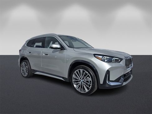 New 2026 BMW X1 xDrive28i image 1