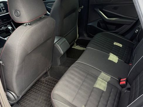 Used 2019 Volkswagen Jetta GLI FWD image 8