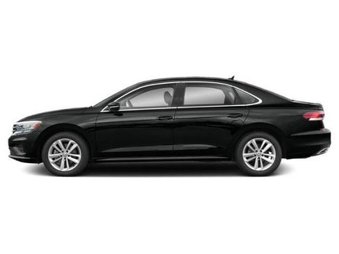 Used 2022 Volkswagen Passat 2.0T SE FWD image 3