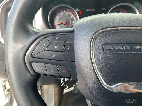 Used 2015 Dodge Charger SE w/ Sport Appearance Group image 29