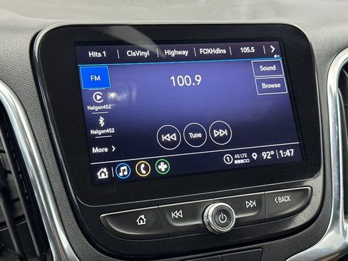 Used 2023 Chevrolet Equinox Premier AWD/4WD image 17