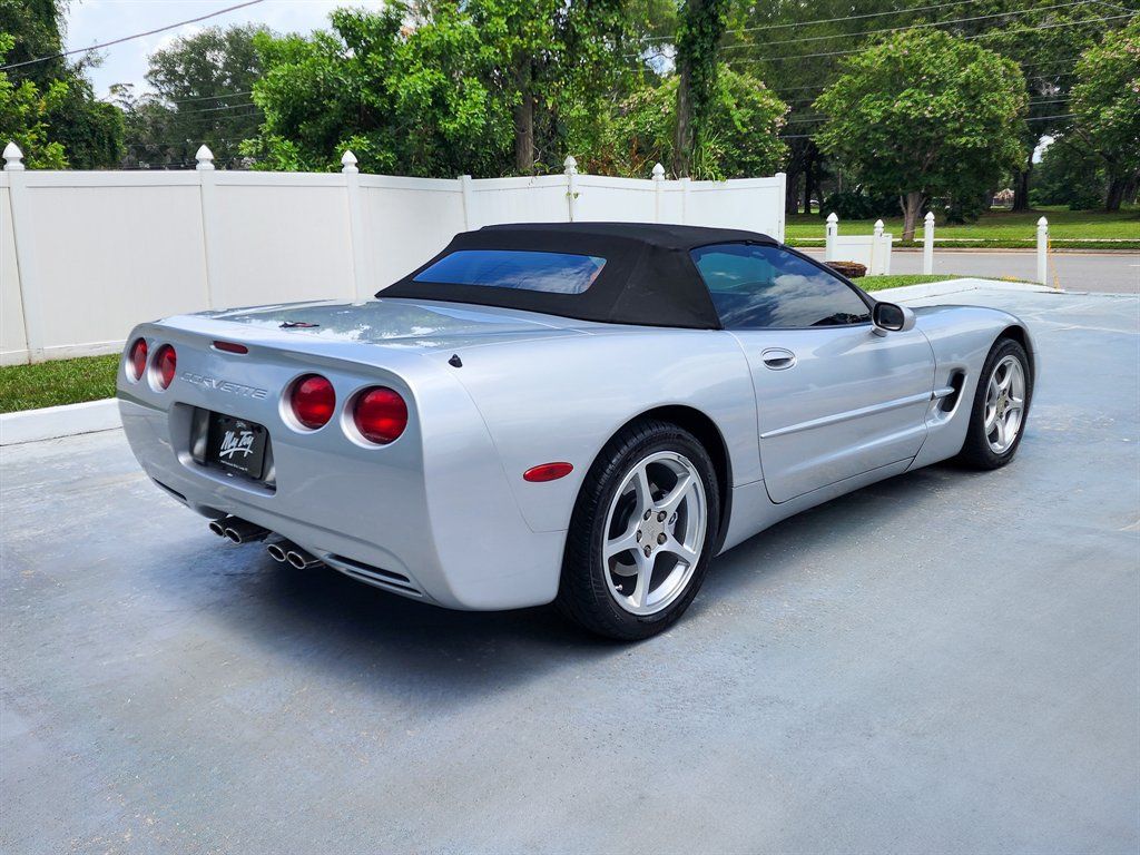 Used 2000 Chevrolet Corvette Convertible w/ Memory Pkg RWD image 16