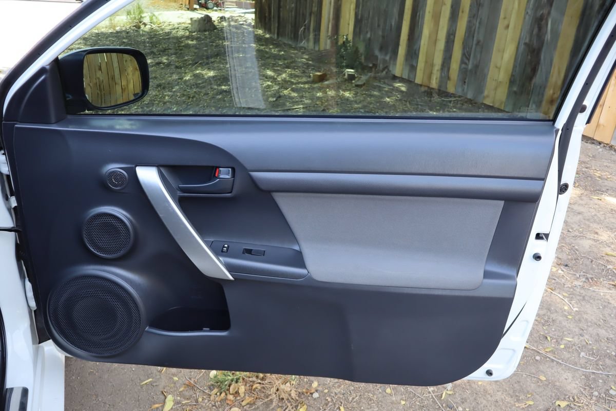 Used 2015 Scion tC FWD image 20