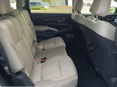 Certified 2025 Subaru Ascent Premium AWD/4WD image 29