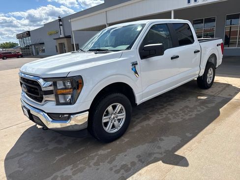 Used 2023 Ford F150 XLT AWD/4WD image 3