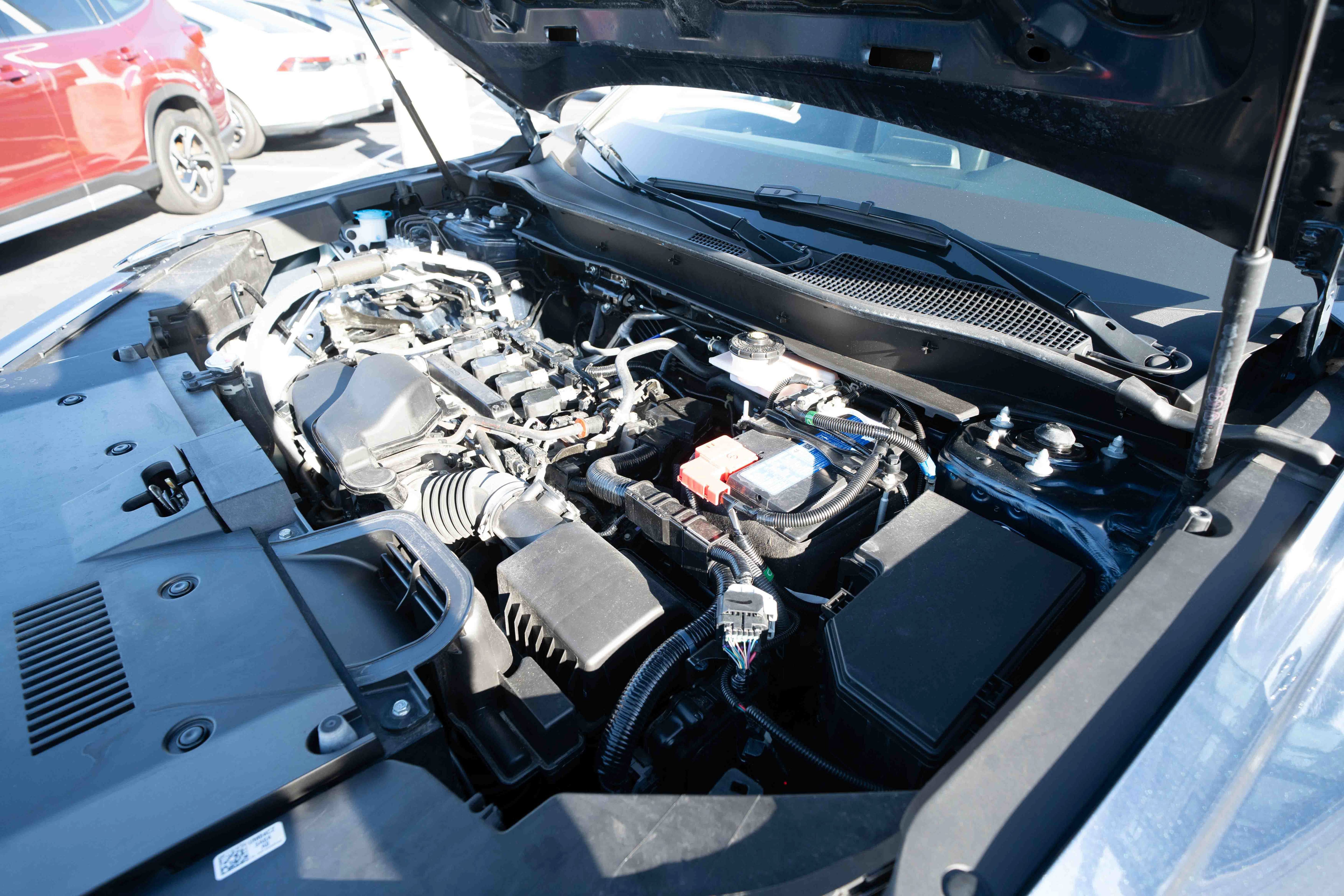 Used 2024 Honda CR-V LX image 33