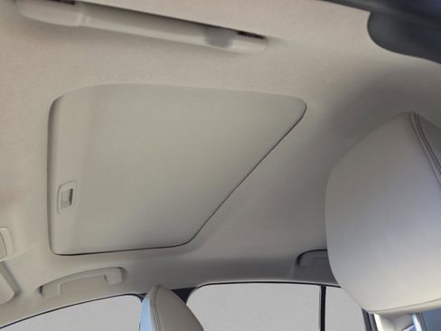 New 2026 Nissan Sentra SL w/ Floor Mat Package image 17