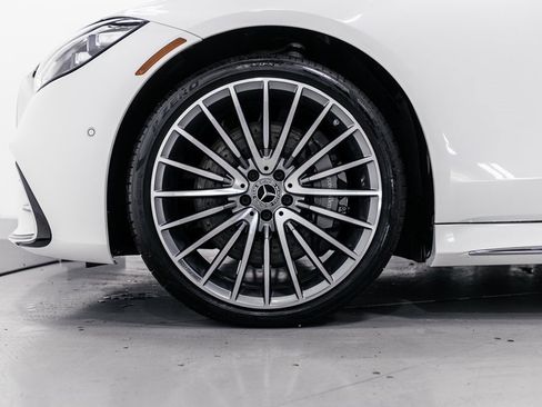 Used 2024 Mercedes-Benz S 580 4MATIC Sedan image 36
