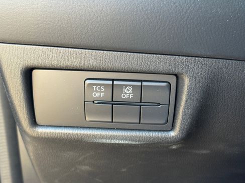 Used 2021 MAZDA CX-5 Touring FWD image 10