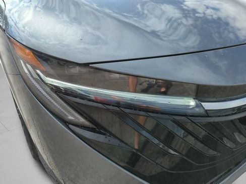 New 2026 Nissan Sentra SR w/ Floor Mat Package FWD image 45