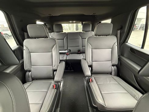 New 2026 GMC Yukon Elevation w/ Elevation Premium Package image 20