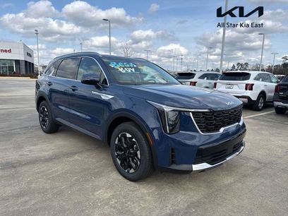 New 2026 Kia Sorento S w/ S Panoramic Sunroof Package