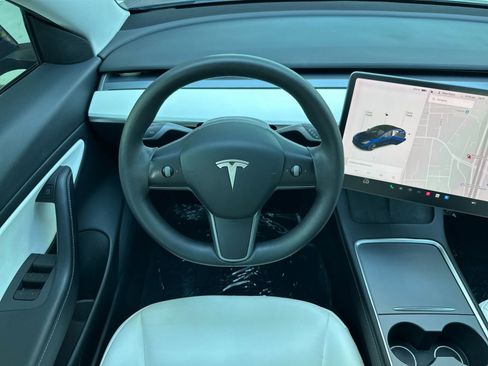 Used 2021 Tesla Model 3 Long Range image 15