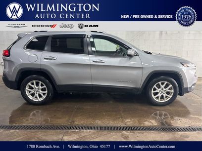 Used 2014 Jeep Cherokee Latitude w/ Comfort/Convenience Group