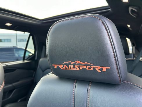 Used 2024 Honda Pilot TrailSport image 19