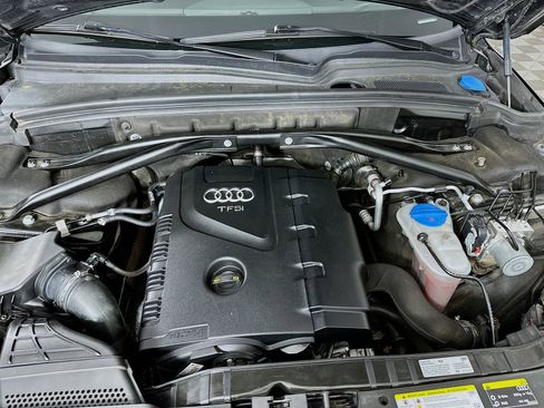 Used 2017 Audi Q5 2.0T Premium Plus w/ Technology Package AWD/4WD image 32