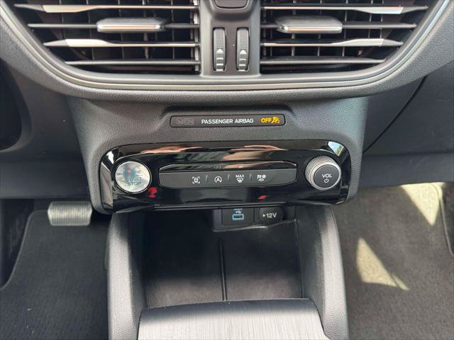 Used 2023 Ford Escape Active w/ Tech Pack #1 AWD/4WD image 30