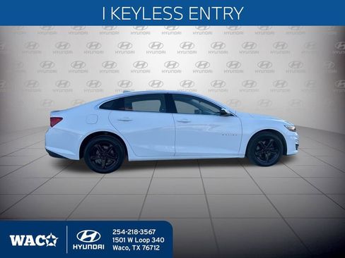 Used 2023 Chevrolet Malibu LT image 13