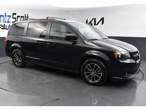 Used 2019 Dodge Grand Caravan GT FWD image 7