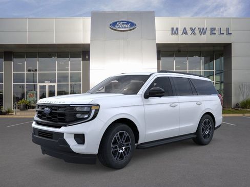 New 2025 Ford Expedition Active image 23