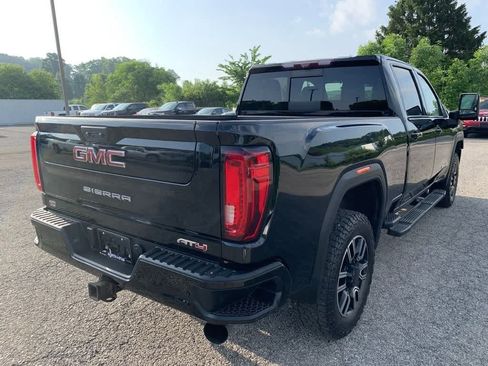 Used 2020 GMC Sierra 2500 AT4 w/ AT4 Premium Package AWD/4WD image 4