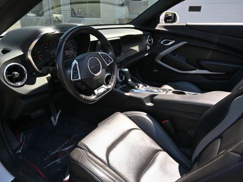 Used 2021 Chevrolet Camaro LT w/ RS Package RWD image 15