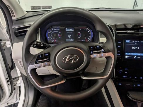 Used 2024 Hyundai Tucson SEL image 16
