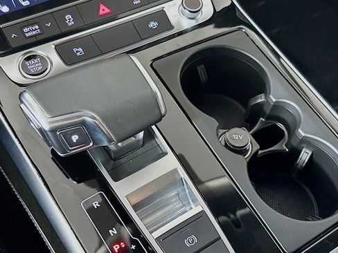 Used 2023 Audi Q8 Premium Plus w/ Premium Plus Package image 7