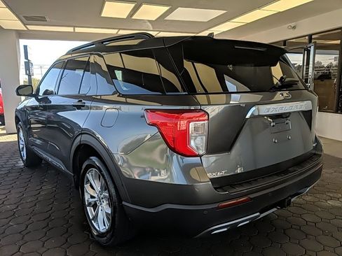 Used 2020 Ford Explorer XLT w/ Equipment Group 202A image 10