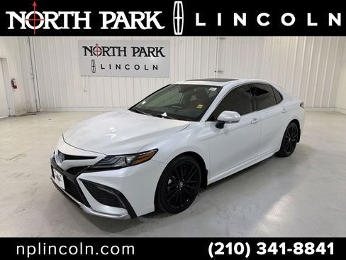 Used 2024 Toyota Camry XSE image 1