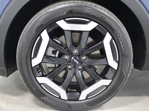 Used 2025 Kia Telluride S FWD image 44