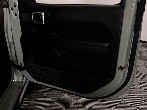 Used 2023 Jeep Wrangler Unlimited w/ Cold Weather Group image 35