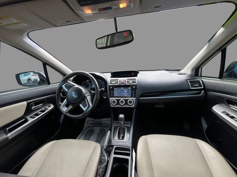 Used 2016 Subaru Crosstrek 2.0i Limited image 9