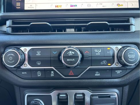 New 2026 Jeep Wrangler Sport AWD/4WD image 19