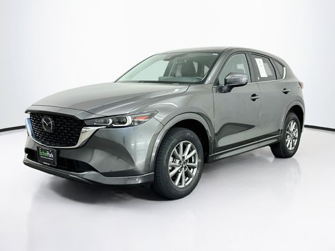 Used 2025 MAZDA CX-5 AWD 2.5 S w/ Preferred Package image 3