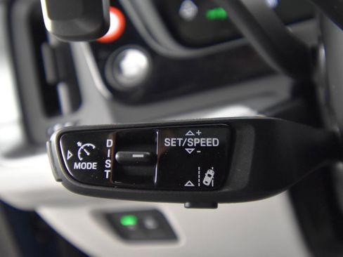 Certified 2026 Porsche Cayenne AWD/4WD image 27