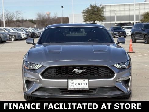 Used 2023 Ford Mustang Premium image 4