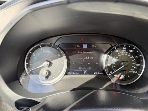 Used 2022 INFINITI QX50 Essential image 29