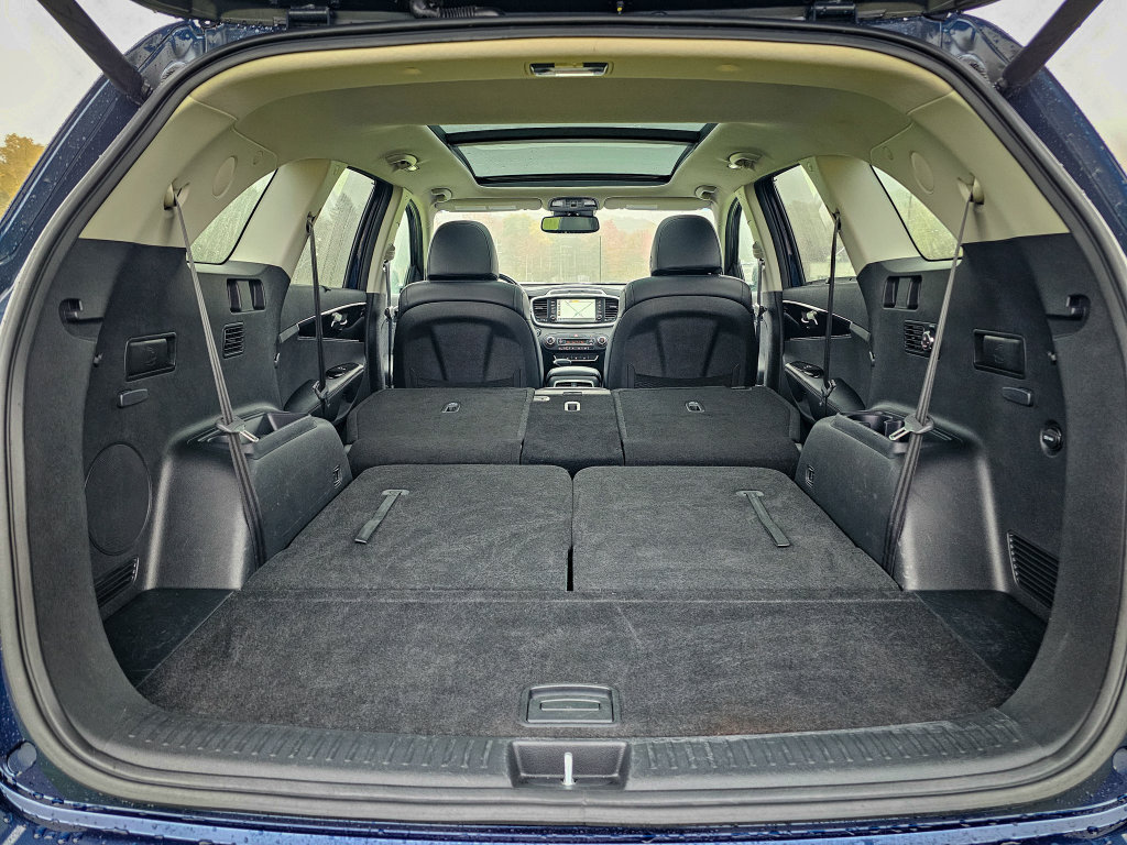 Used 2019 Kia Sorento EX w/ EX Touring Package FWD image 36