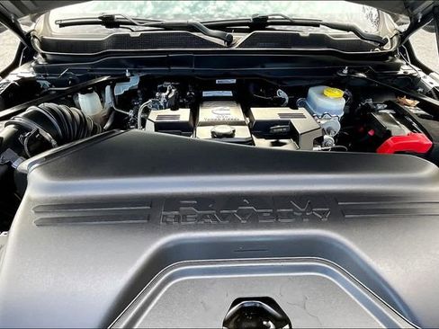 Used 2022 RAM 3500 Big Horn w/ Level B Equipment Group image 9