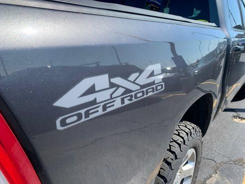 Used 2019 RAM 1500 Big Horn AWD/4WD image 4