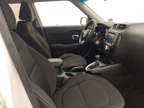 Used 2018 Kia Soul w/ Convenience Package FWD image 21